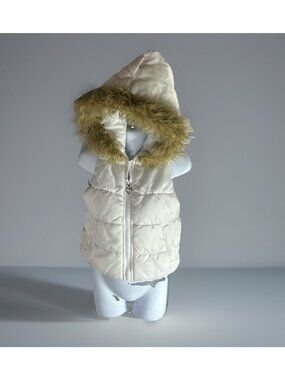 Joujou Girls Size 2T White faux Fur Hooded Puffer Vest Zip Up Coat with pockets